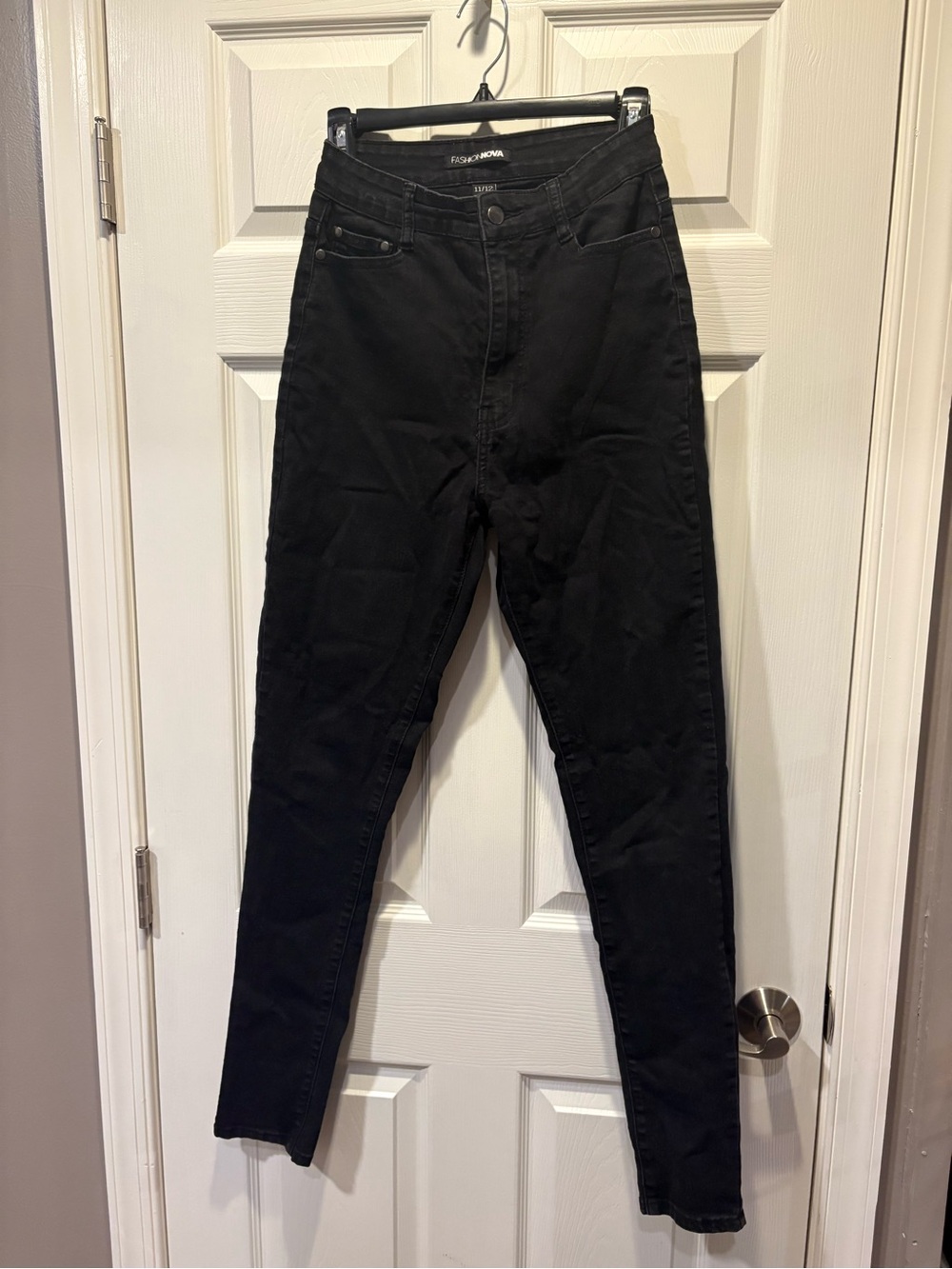 Fashion Nova High-Waisted Black Skinny Jeans